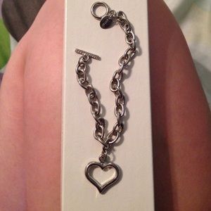 Silver heart bracelet