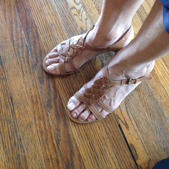Dressy sandals