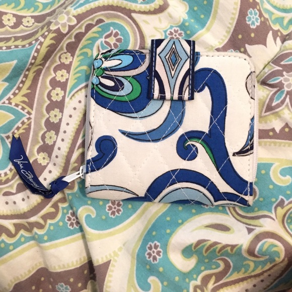 Vera Bradley wallet