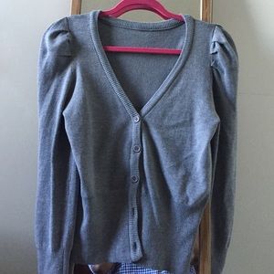 Grey puffy sleeve cardi