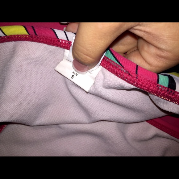 Billabong bathing suit set! - Picture 2 of 2