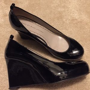 Marc Jacobs patent wedges