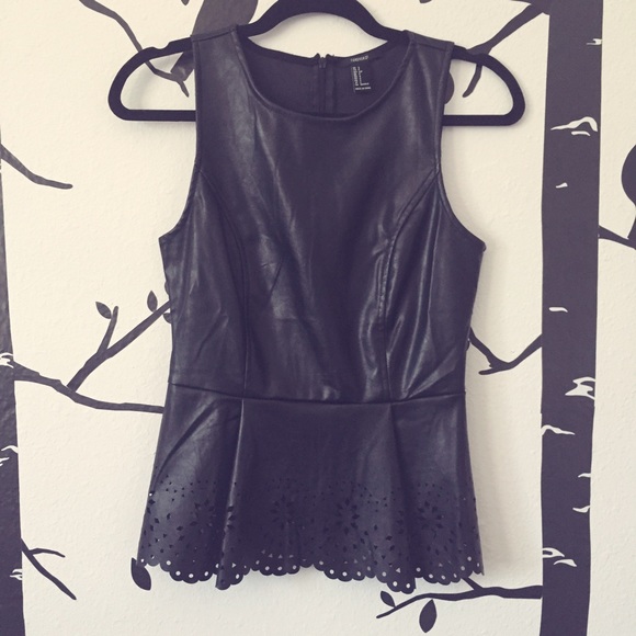 Black peplum top