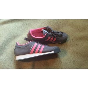 Addidas samoas shoe
