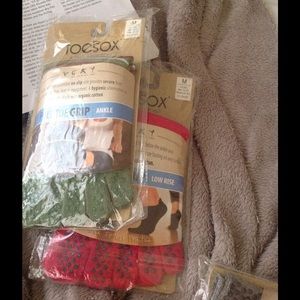 Toesox 15 for both. Great deal!!