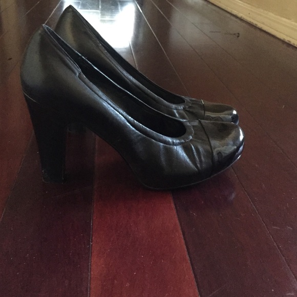 Black shoes