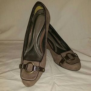 Naturalizer Wedges