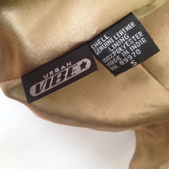 SOLD - Picture 4 of 4