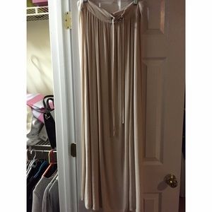 MINKPINK tan maxi skirt!