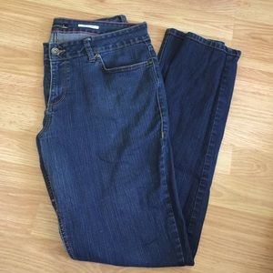 Hot Topic Lovesick "The Skinny" jean size 15