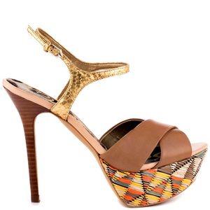 BNWB  Sam Edelman Mason- Saddle Gold Lea Sandals
