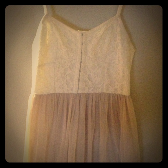 Spaghetti stap dress, white and light pink - Picture 1 of 2