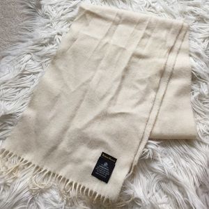 😍SOLD😍 Scarf