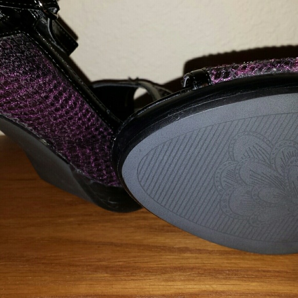 Peep toe purple heels - Picture 4 of 4