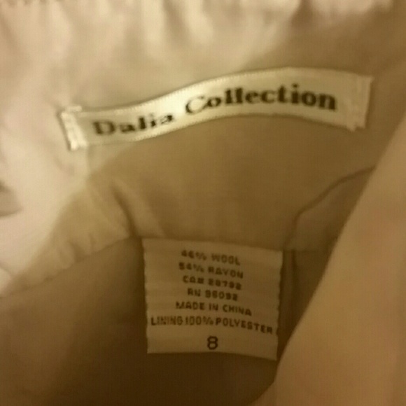 SOLD Corporate Ready Skirt - Picture 3 of 3