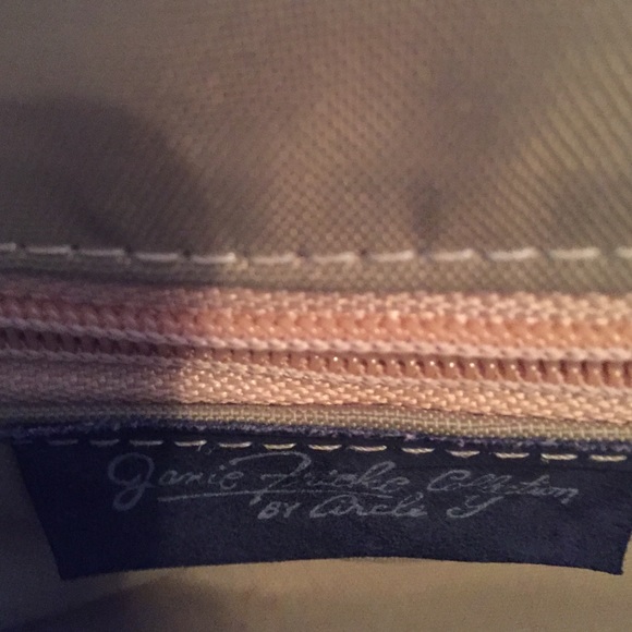 Structured cow hide purse - Picture 4 of 4