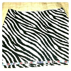 Guess Collection Black White Leopard Sz4 Skirt