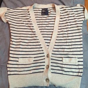 American Eagle Short Sleeved Cardigan