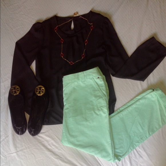 Tommy Hilfiger mint green khaki pants