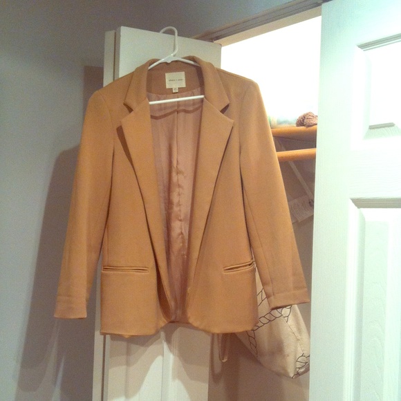 Camel Blazer