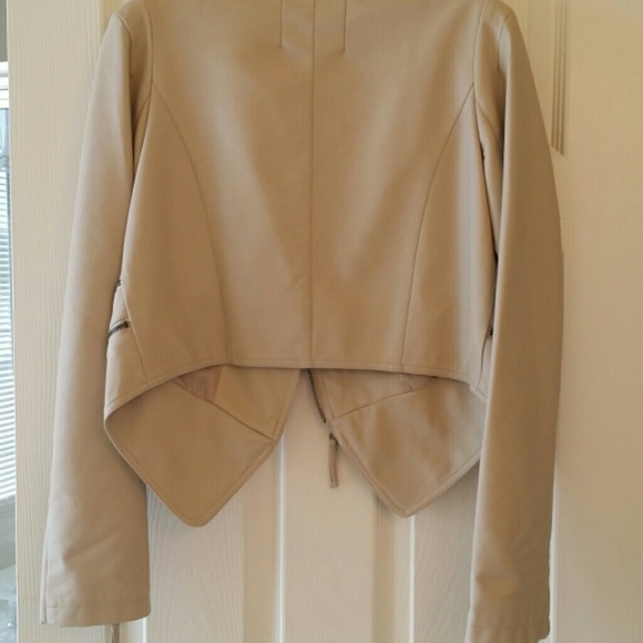 Jacket - Picture 2 of 3