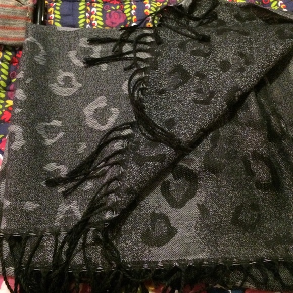 Animal print scarf