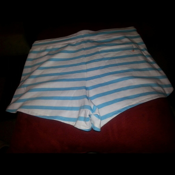 Draw String Shorts - Picture 2 of 2