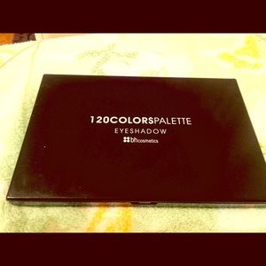 BH Cosmetics eyeshadow palette