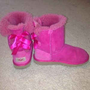 PINK BAILEY BOW UGG BOOTS
