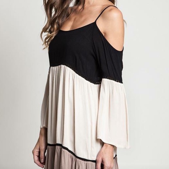 Umgee Black and Tan off the shoulder Boho Dress.