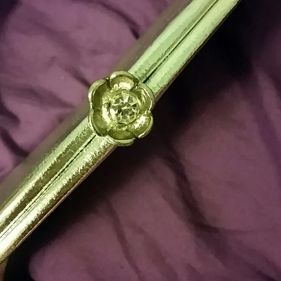 Little clutch - Picture 2 of 4