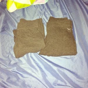 2 pairs of VS leggings