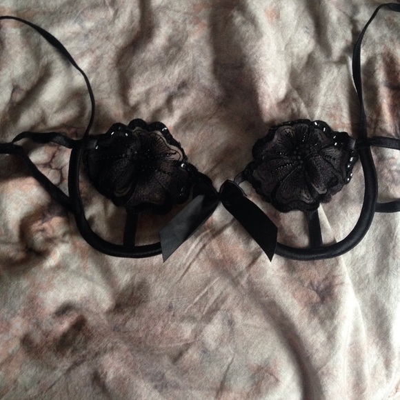 VS Inspired* Black Sequin Flower Caged Strappy Bra