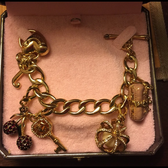 Juicy Couture charm bracelet **SOLD** - Picture 3 of 4