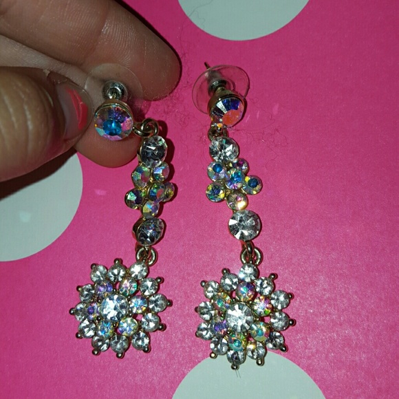 Bling earrings - Picture 3 of 3