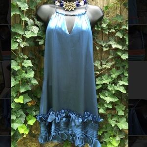 Amazing BCBGMAXAZRIA 100% Silk Dress Size 2