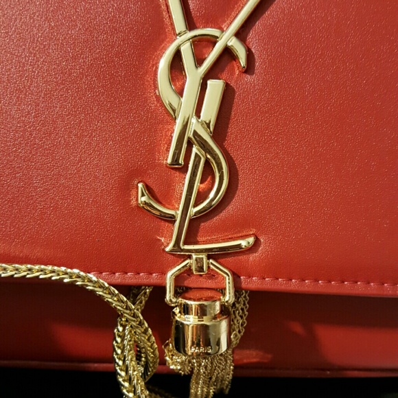 NOT FOR SALE SMALL gold tassle purse