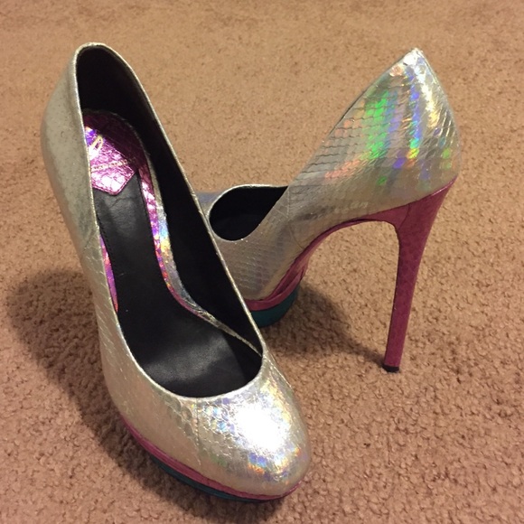 BRIAN ATWOOD FONTANNE PLATFORM PUMPS - Picture 2 of 4