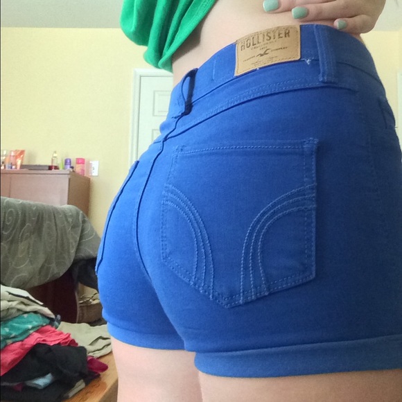 Hollister High-Waisted Shorts