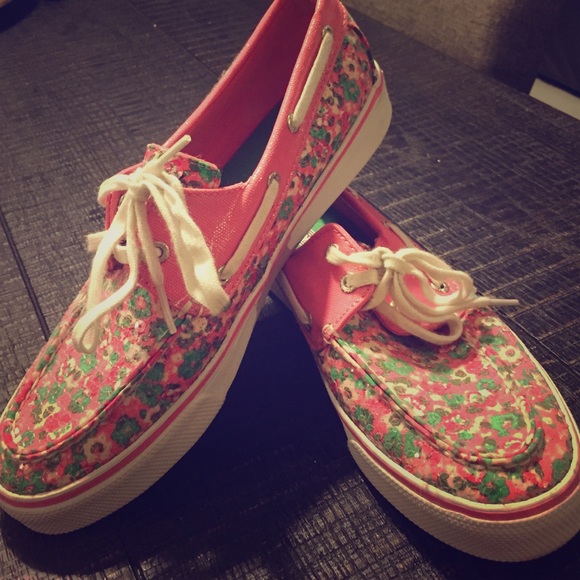 Flower sequin Sperry Top Sider size 8.5