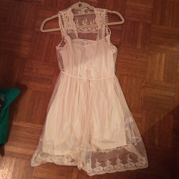 Forever 21 Lace Dress