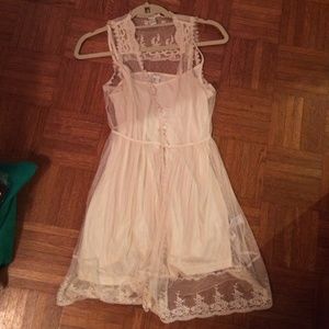 Forever 21 Lace Dress