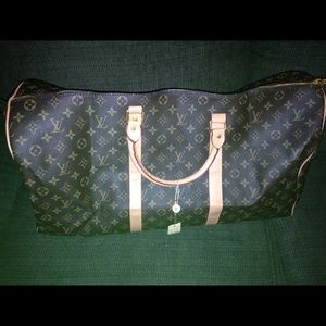 LV travel bag brand new