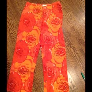 Cache rose print coral Capri pants
