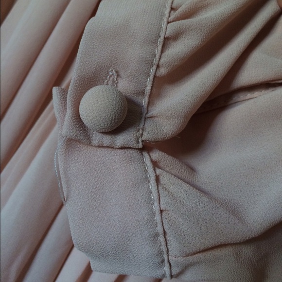 ❌DONATED❌Sheer powder pink blouse/tunic - Picture 4 of 4