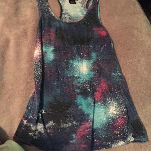 Galaxy tank