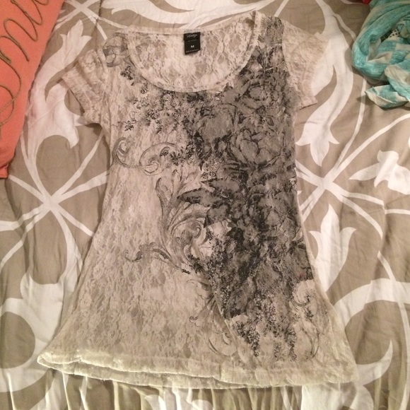 White and black lace tee