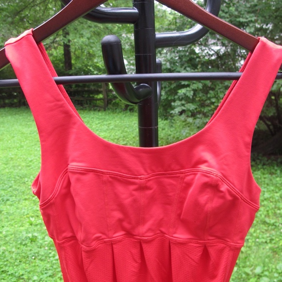 Red Lululemon Tank w/ Drawstring - Picture 2 of 4