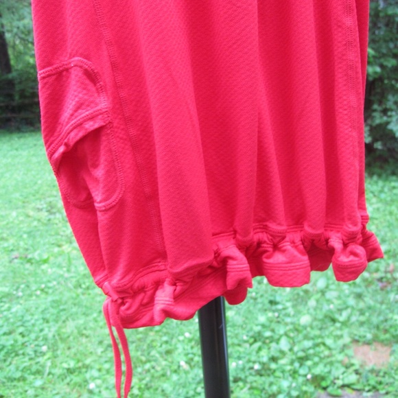Red Lululemon Tank w/ Drawstring - Picture 4 of 4