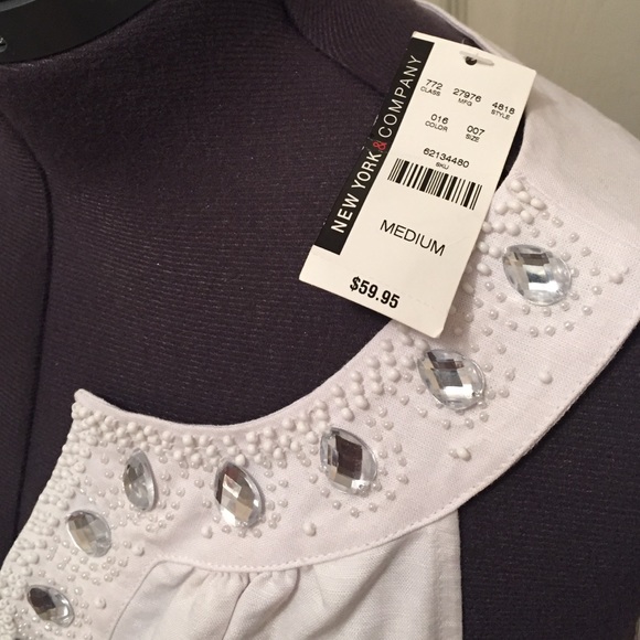 White summer dress - Picture 3 of 3